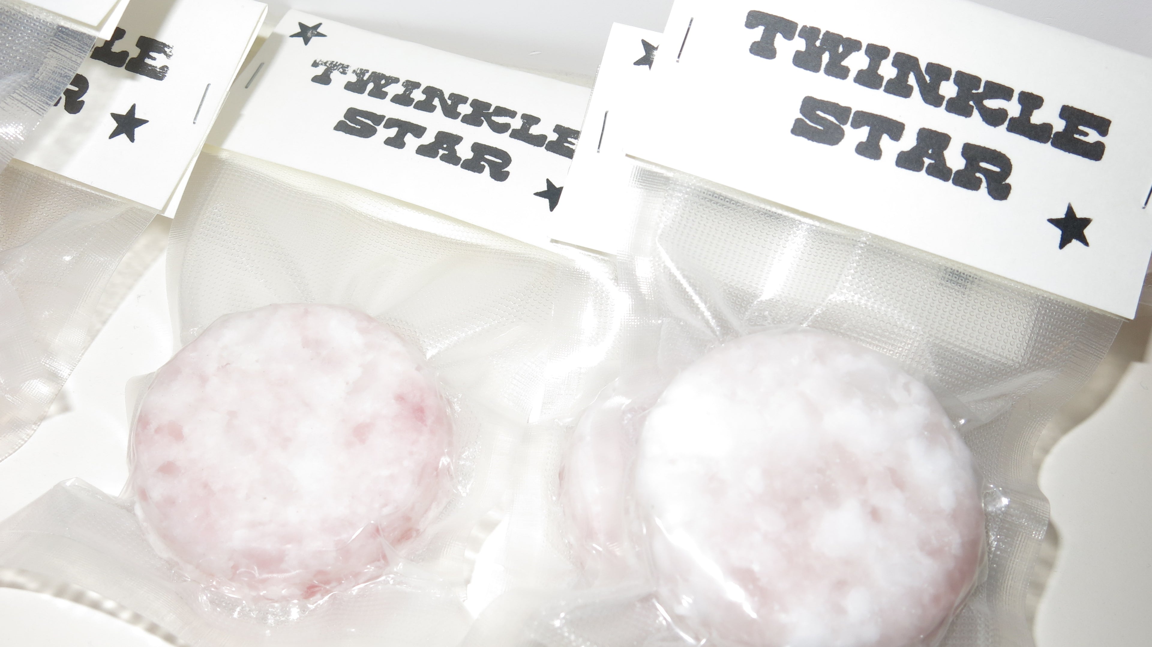 TWINKLE STAR ★ COCONUT CONDITIONER 椰香固體護髮皂🥥 50g