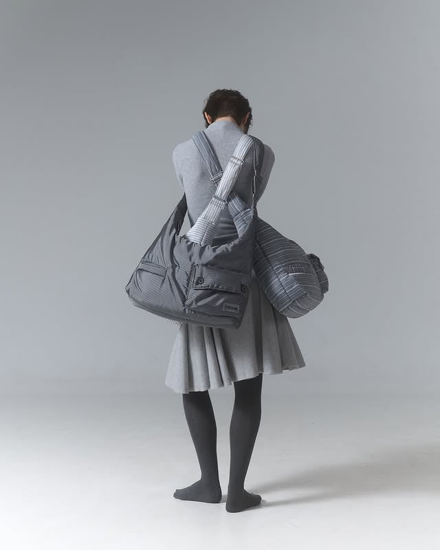 [ Pre-order ] Stripe Pocket Cross Bag