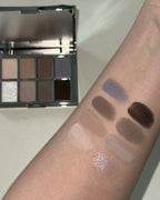 [ Pre-order ] Risky Beauty🩶Pigment Eyeshadow Palette