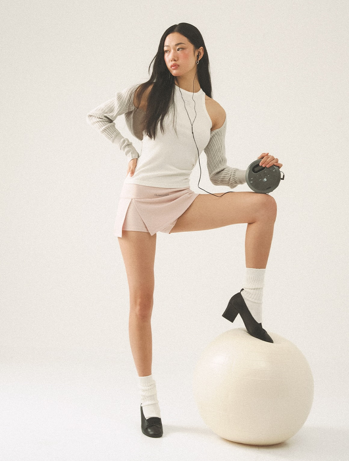 [ Pre-order ] Threetimes Lit Bolero