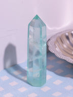 [ 現貨 ] 綠營石尖柱 Natural Green Fluorite Tower