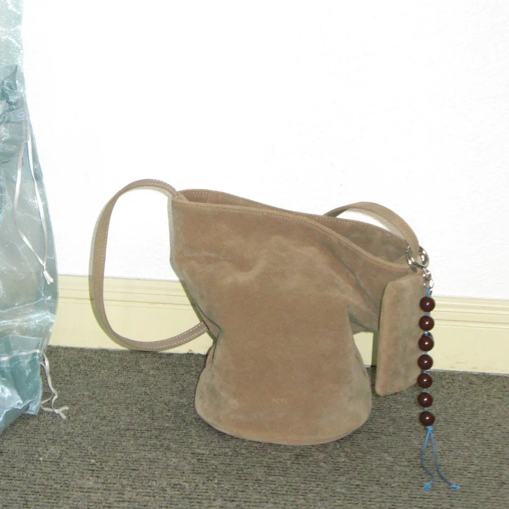 [ 店主強推 Pre-order ] 0016 Soft Bucket Bag ( 送吊飾&小pouch )