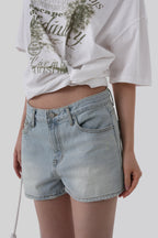 [ Pre-order ] Autumn Made Marina Denim Shorts ( L來港中 )