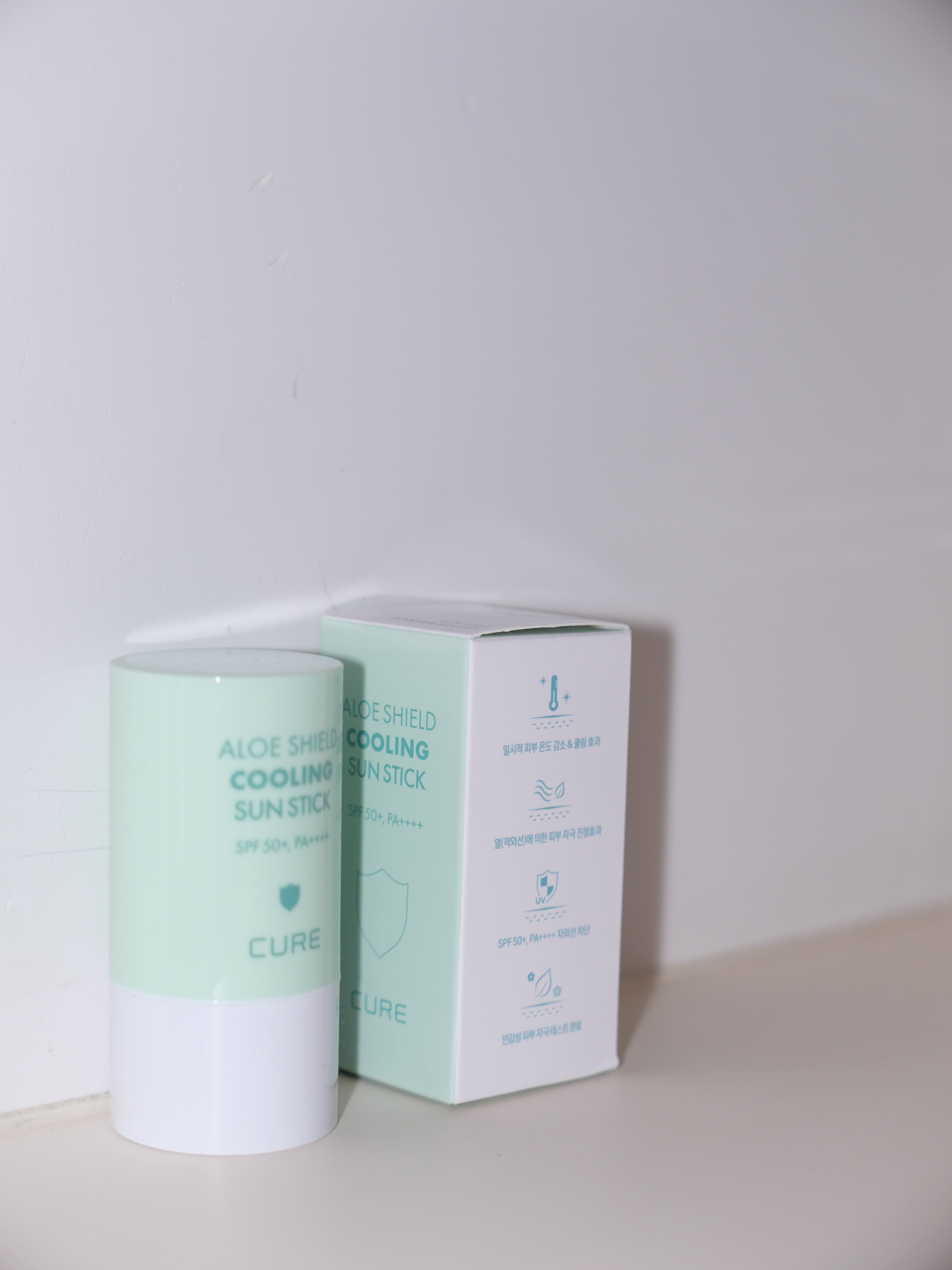 [ Pre-order ] Cure Water Splash / Aloe Shield Cooling Sun Stick SPF50+ PA+++