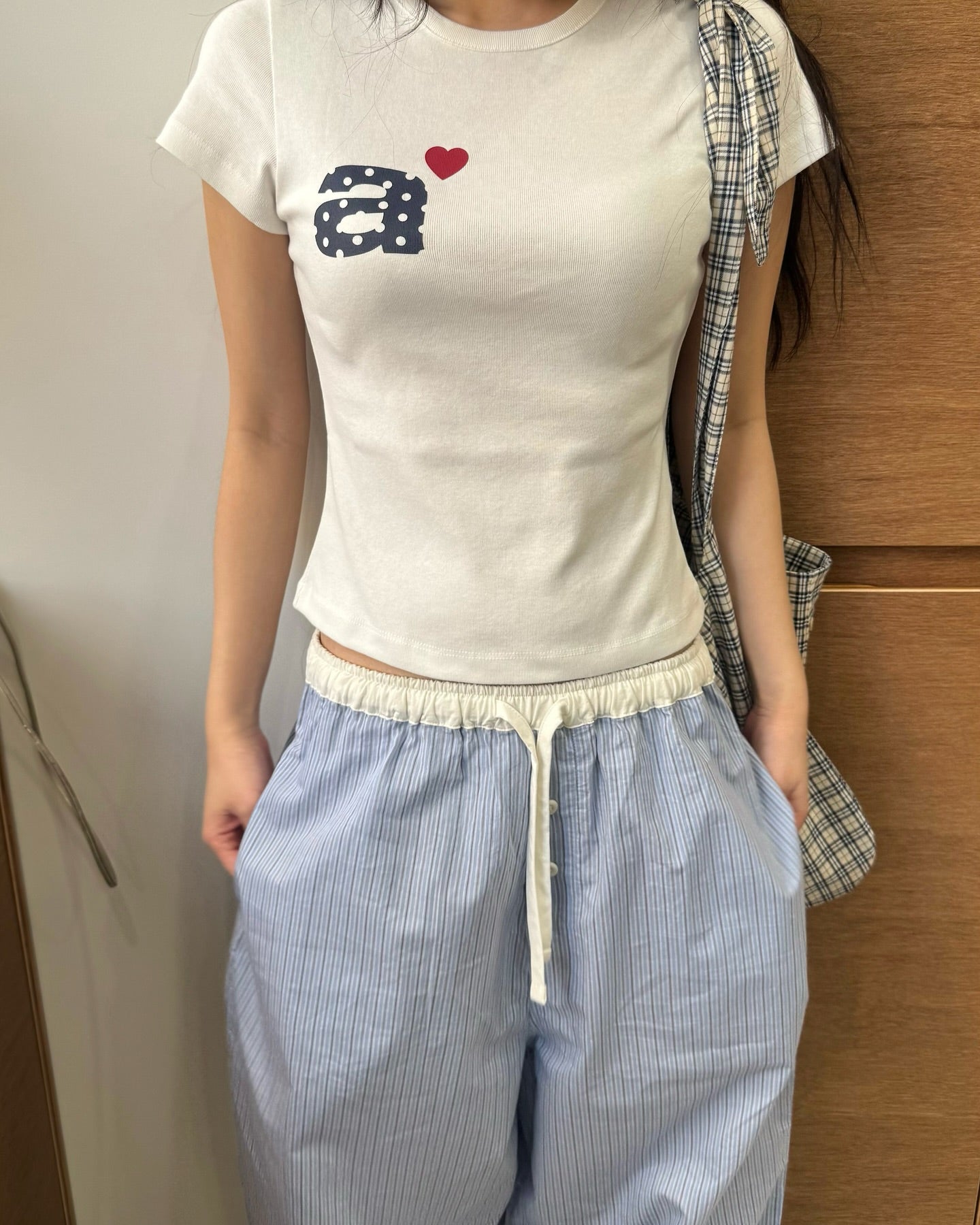 [ Pre-order ] AEAE Dot Small Letter Tee