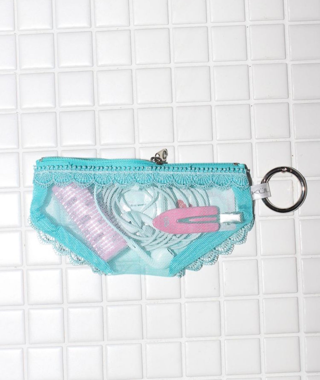 [ Pre-order ] Cheeky Pouch
