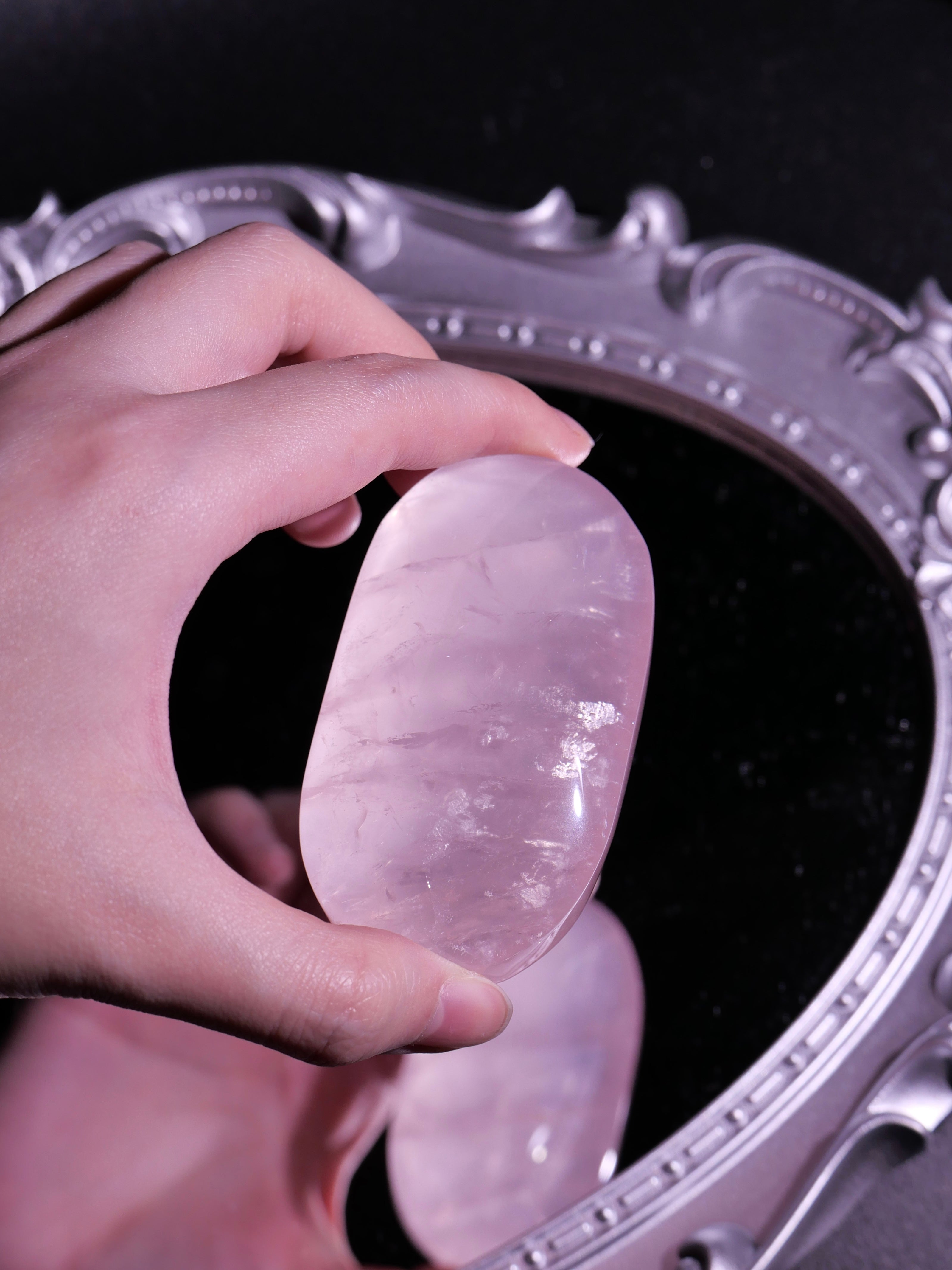 [ 現貨 ] TSCS026 粉晶手握 Natural Rose Quartz
