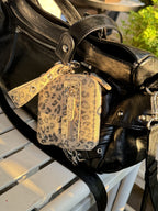 [ Pre-order ] Deinet Stud Cross Chain Wallet