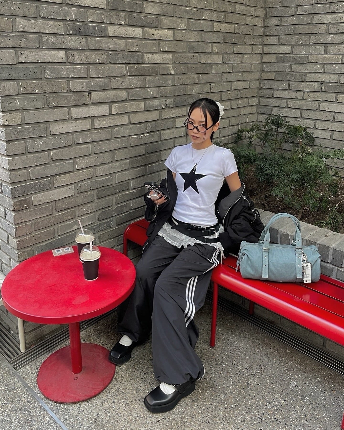[ Pre-order ] YOUHEE Star Point T-shirts White