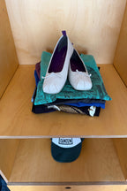 [ Pre-order ] Dot Square Flats