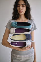 [ Pre-order ] Dot Square Flats