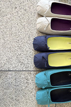 [ Pre-order ] Dot Square Flats
