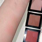 [ Mindy大推 - 現貨 ] Two Slash Four 微光澤胭脂 All Over Face Blush ( 附送胭脂掃 )