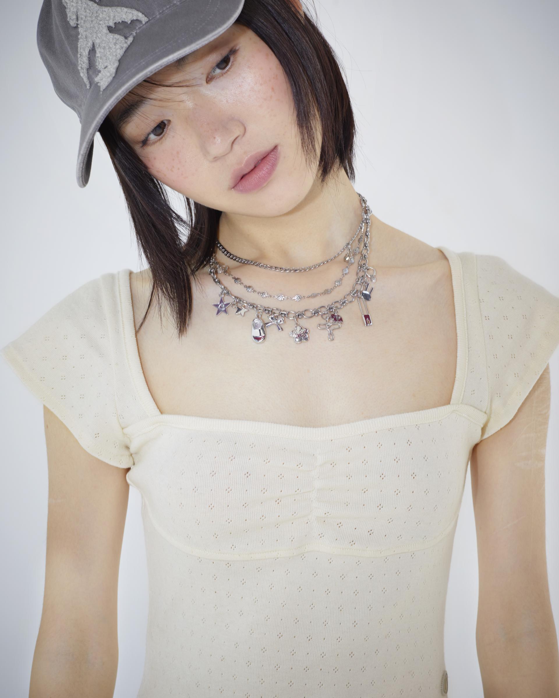 [ Pre-order ] Coyseio Punching Shirring Top