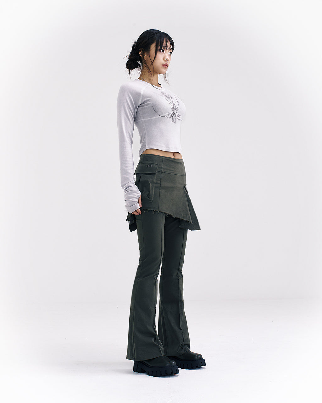 [ Pre-order ] Lotus crew neck top - Gray
