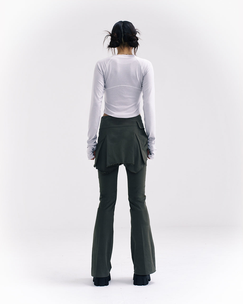 [ Pre-order ] Lotus crew neck top - Gray