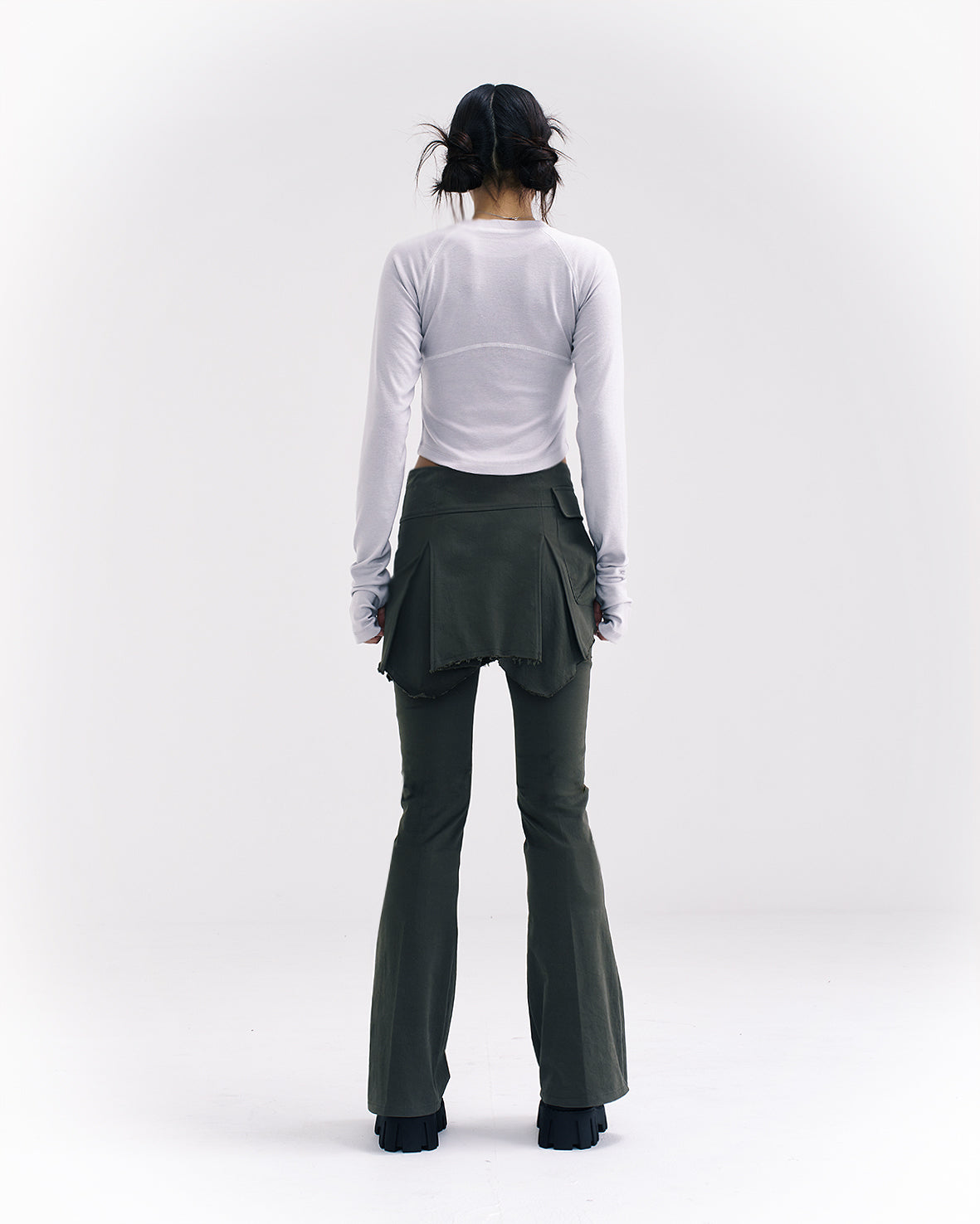 [ Pre-order ] Lotus crew neck top - Gray