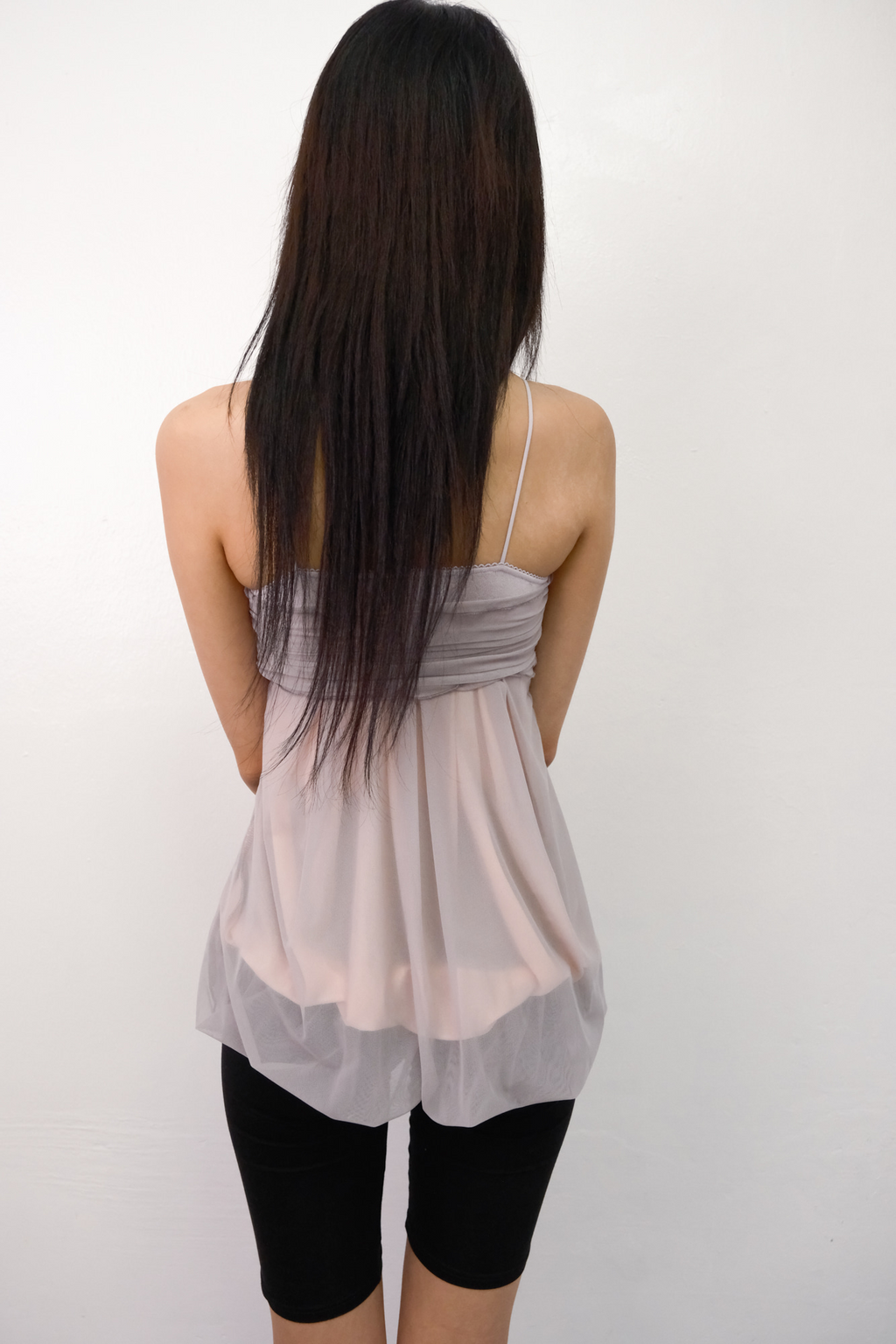 [ Pre-order ] Mesh Fluff Mini Top ( 部分顏色需要30/12才順延出貨 )