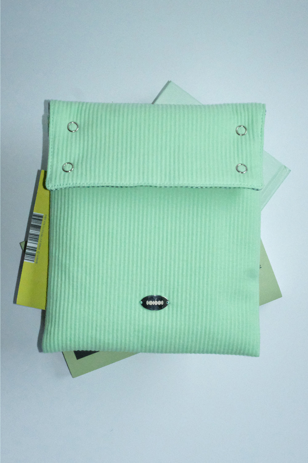 [ Pre-order ] Book Pouch