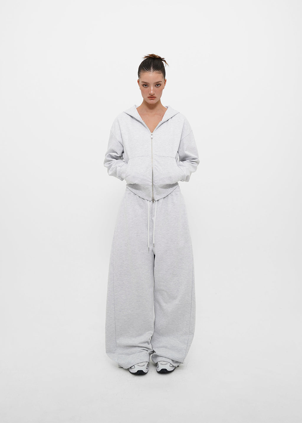 [ Pre-order ] B-Basic Mid-Sweat Hooded Zip-Up