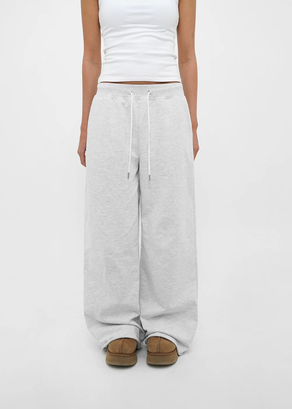 [ Pre-order ] B-Basic Mid-Sweat Cut-Out Wide Pants