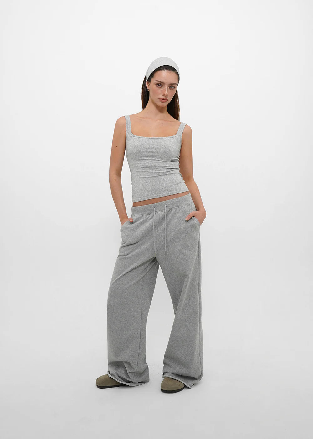 [ Pre-order ] B-Basic Mid-Sweat Cut-Out Wide Pants