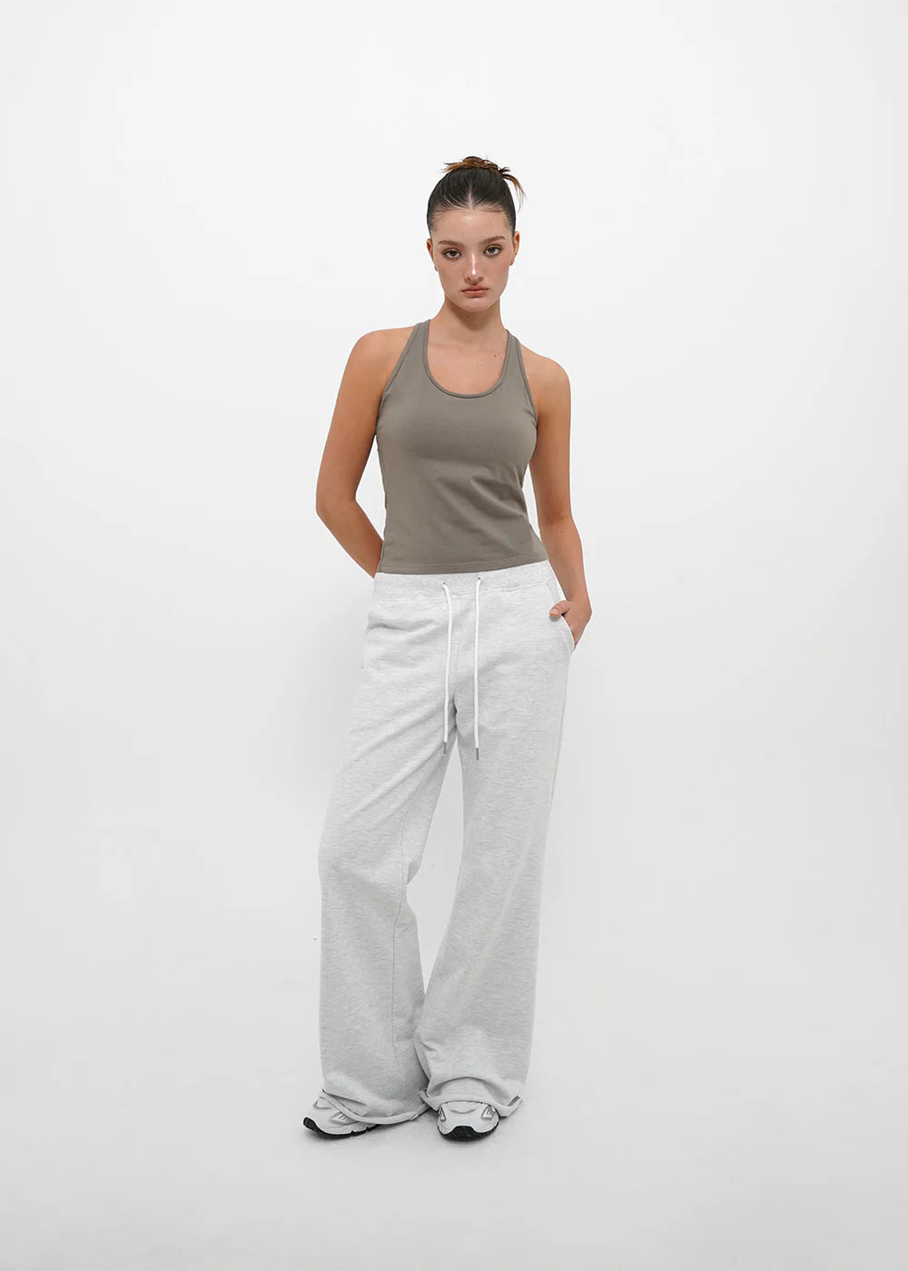 [ Pre-order ] B-Basic Mid-Sweat Cutting Bootcut Pants