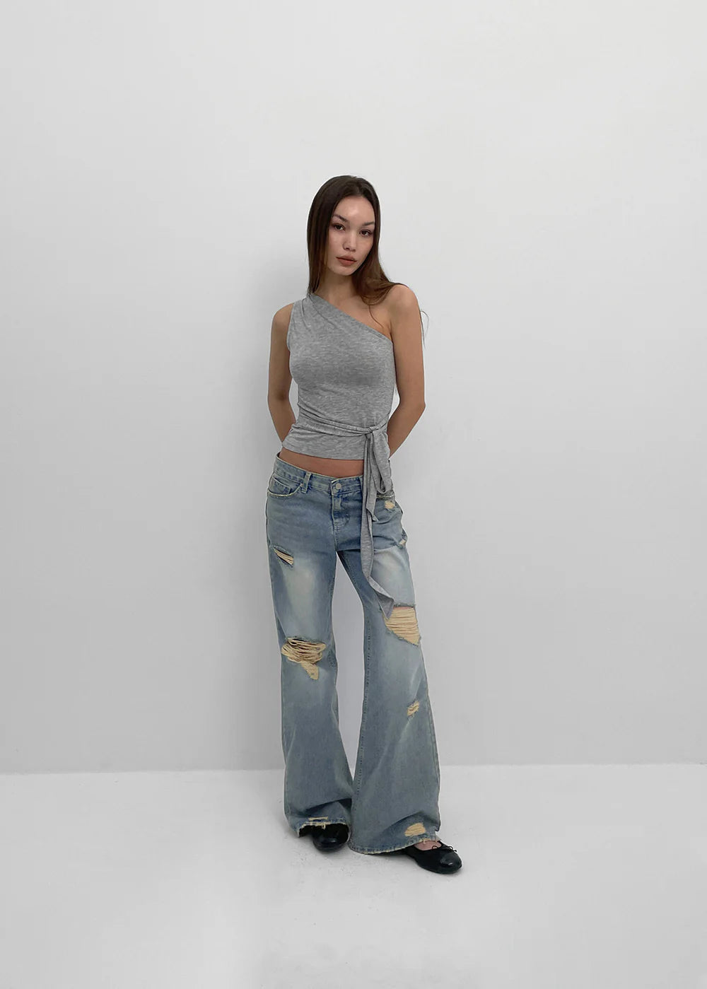 [ Pre-order ] Made Del Luna Damage Bootcut Denim Pants