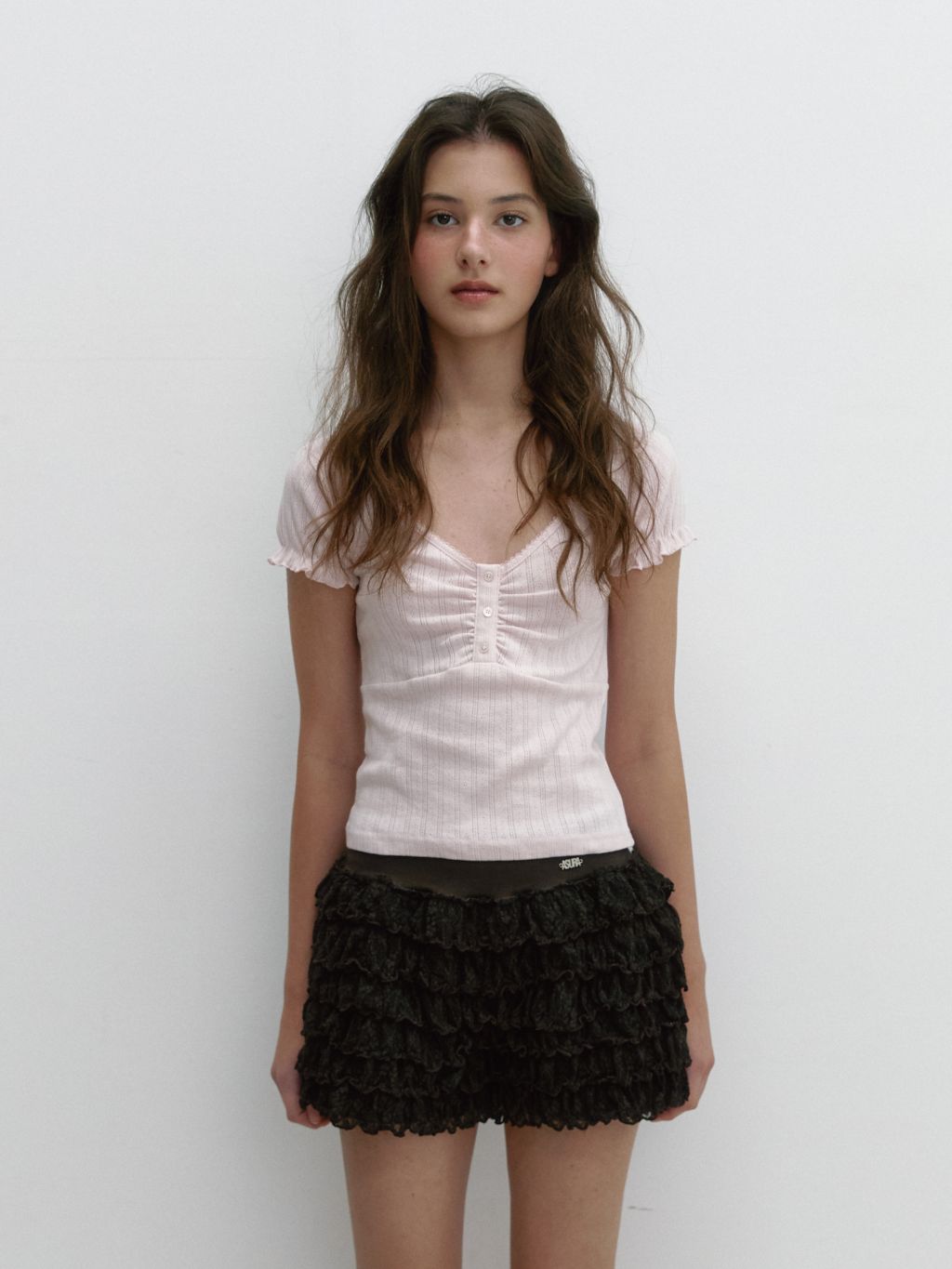 [ Pre-order ] Button Blush T