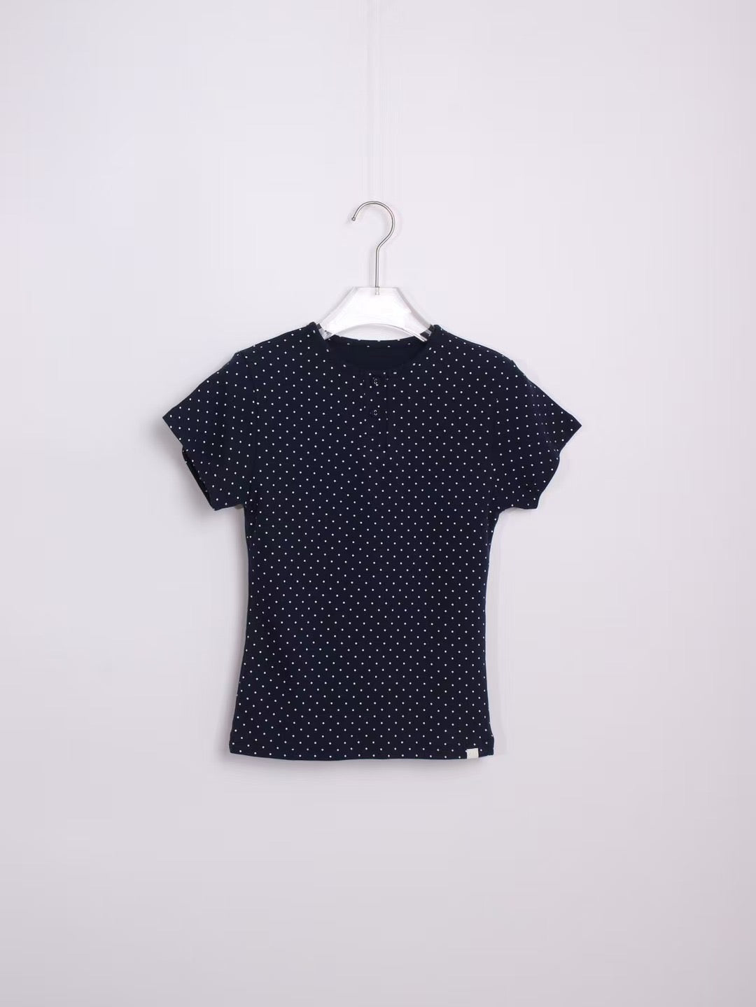 [ Pre-order ] Dot Dot Button Tee