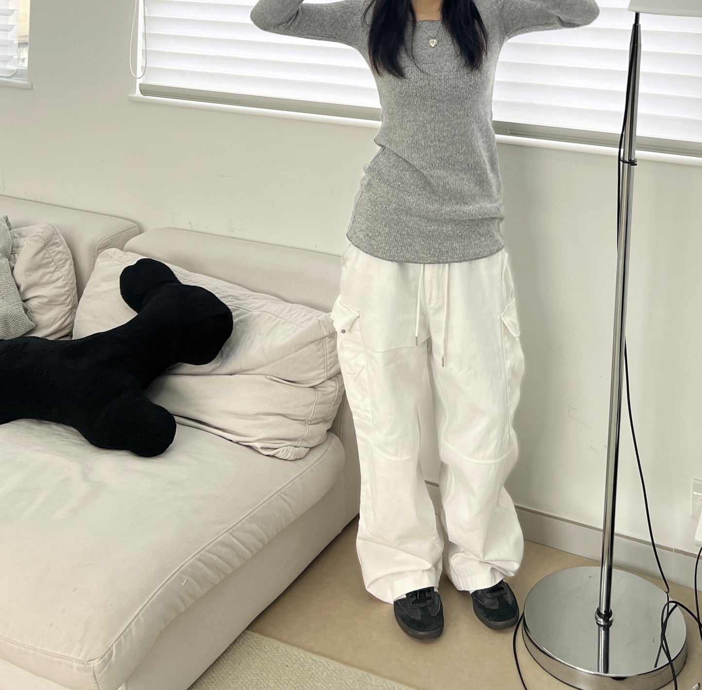 [ KR0458 清貨 ]  薄針織修腰長袖上衣兩色入 Bali Knit Ops