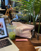 [ Pre-order ] Threetimes🤍Bebe pouch🎀