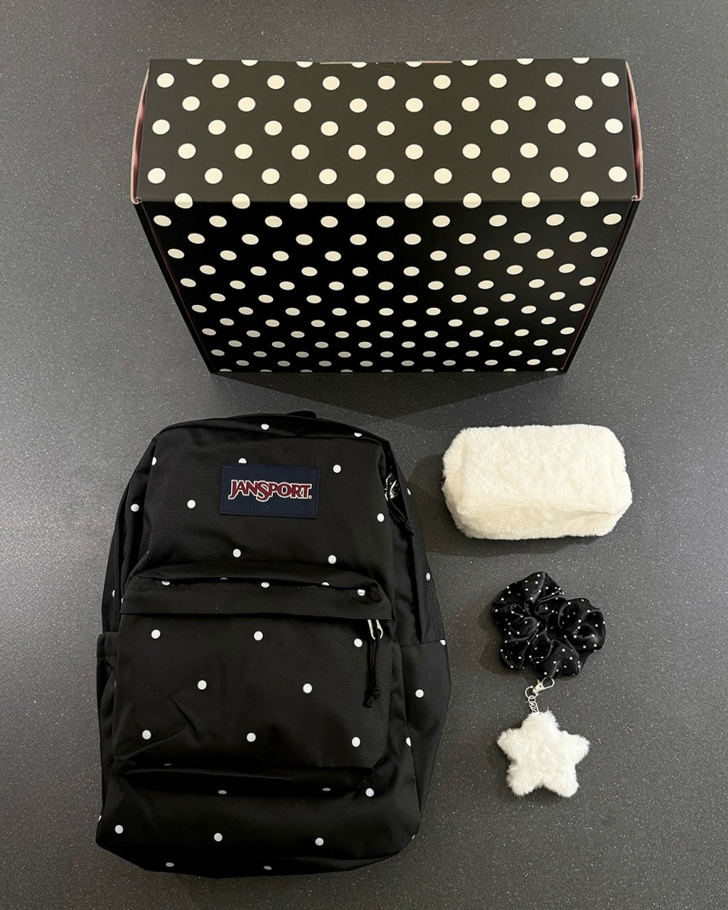 [ Pre-order ] Jansport 韓國限定波點款