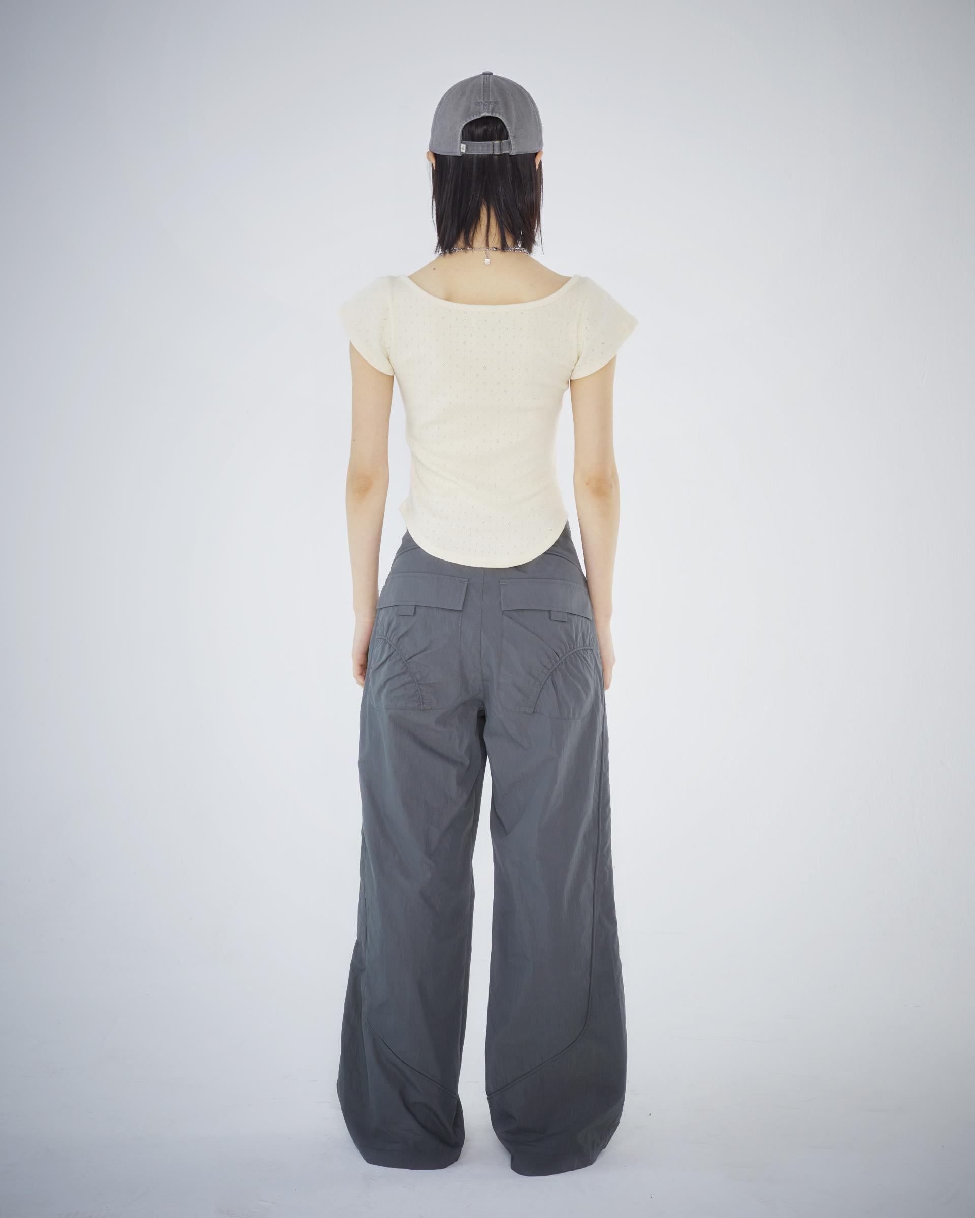 [ Pre-order ] Coyseio Punching Shirring Top