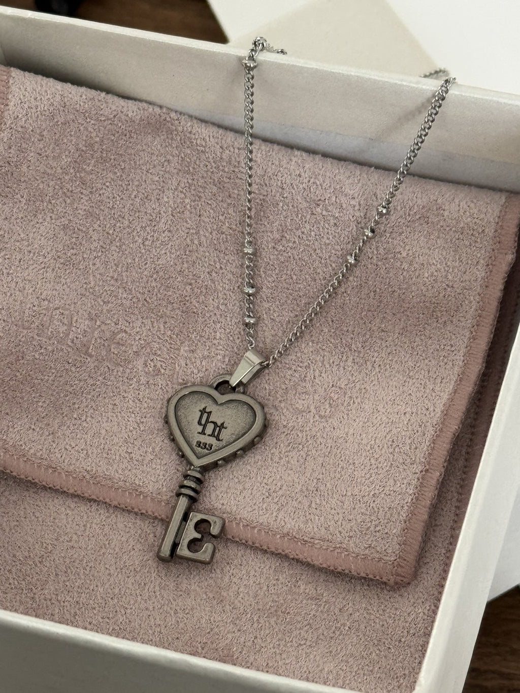 [ Pre-order ] Threetimes Eternal ♥ necklace