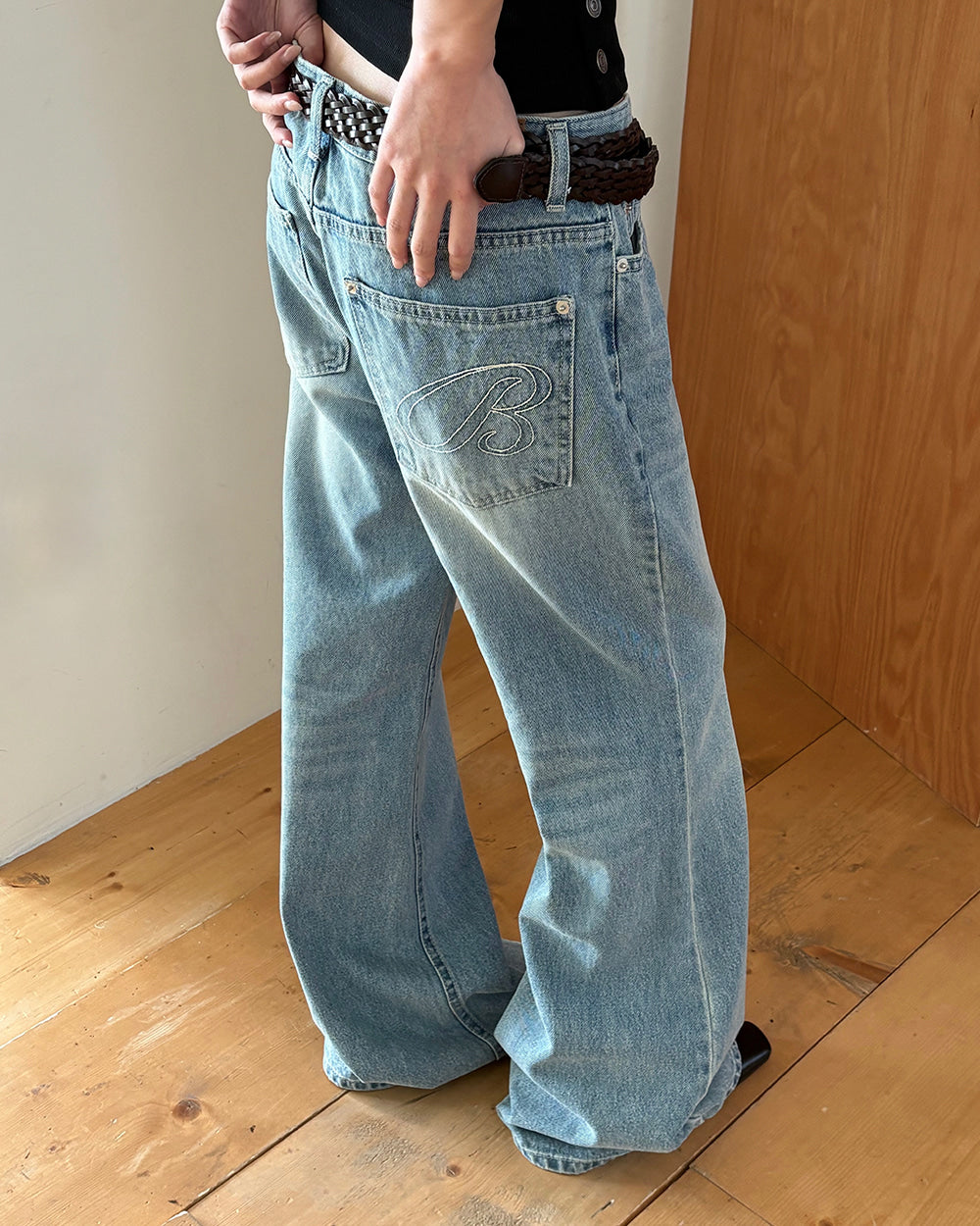 [ Pre-order ] Niel Logo Semi Bootcut Denim Pants ( 可選褲長 )