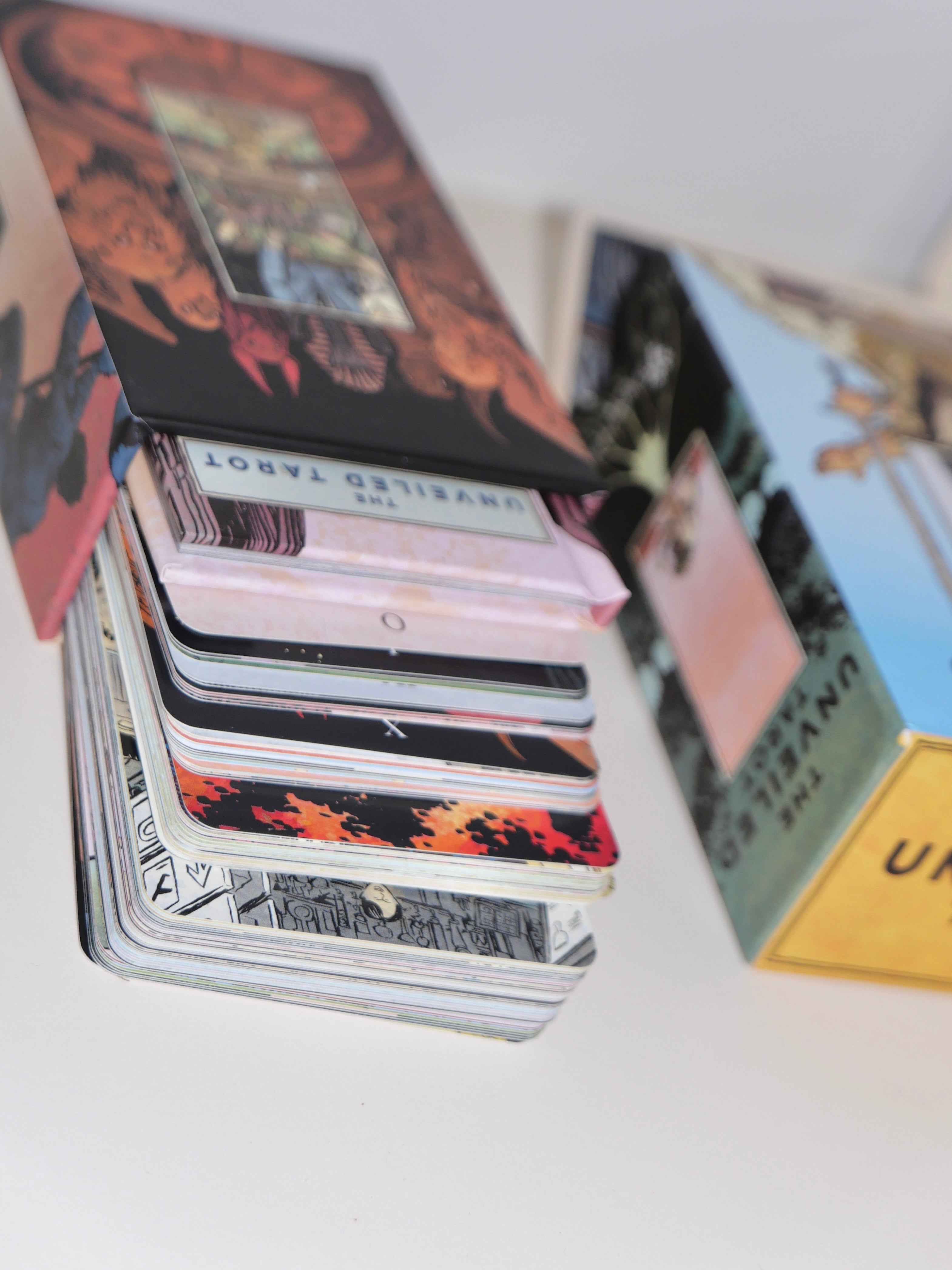 [ Pre-order ] The Unveiled Tarot 揭開面紗塔羅牌