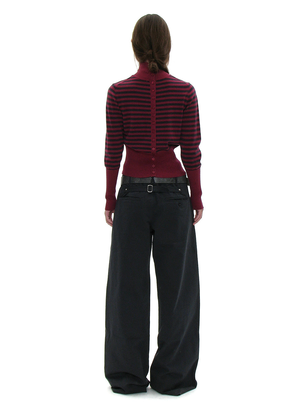 [ Pre-order] PWC HIGHNECK BACK BUTTON-UP KNIT TOP