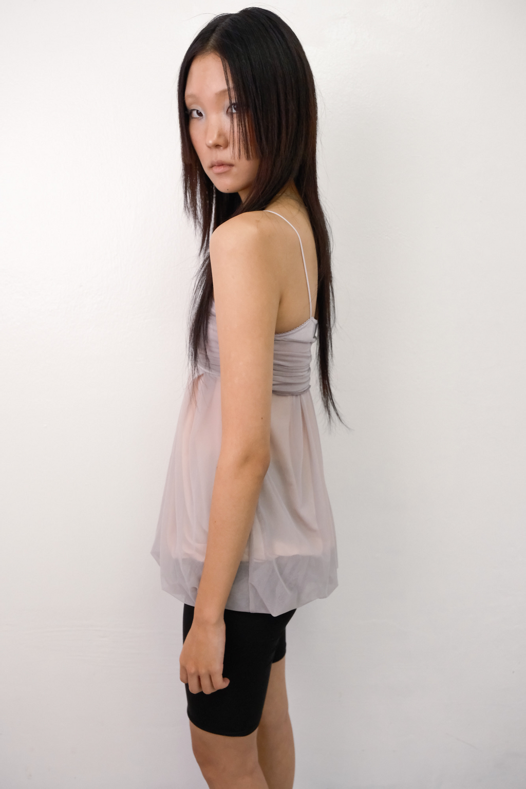 [ Pre-order ] Mesh Fluff Mini Top ( 部分顏色需要30/12才順延出貨 )