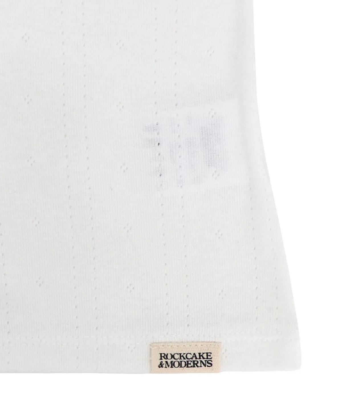 [ Pre-order ] Rockcake Punching Button Top