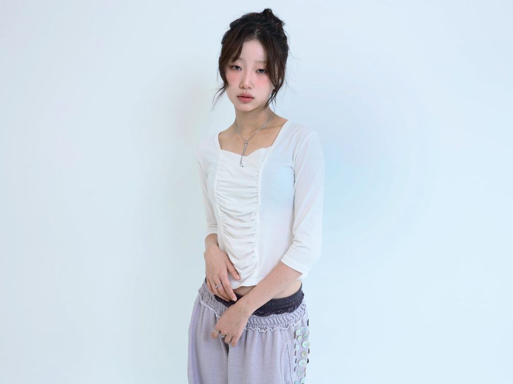 [ Pre-order ] Sqare Neked Baby Tee