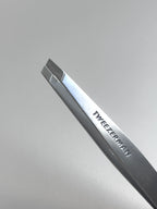 [ 來港中 ] Tweezerman🩶銀色迷你不鏽鋼斜型眉鉗 ( 男女適用 )