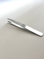 [ 來港中 ] Tweezerman🩶銀色迷你不鏽鋼斜型眉鉗 ( 男女適用 )