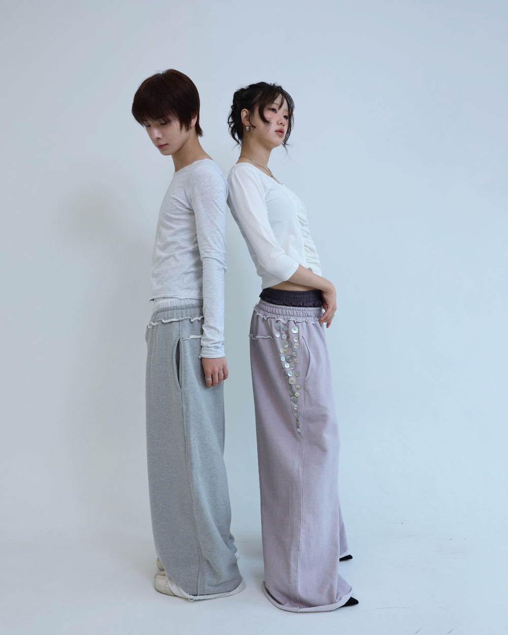 [ Pre-order ] Button Underwear Sweatpants
