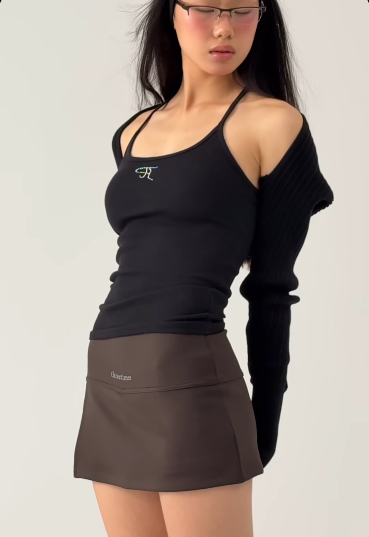 [ Pre-order ] Threetimes Athletic Slit SKirt