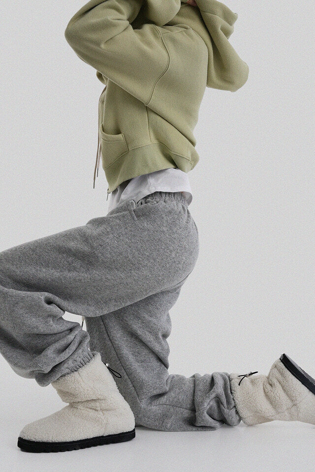 [ Pre-order ] Autumn Kent Sheepskin Hooded Zip-up