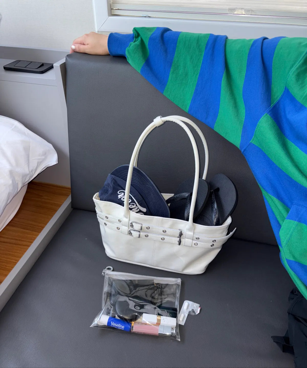 [ Pre-order ] Mini Belted Boat Bag