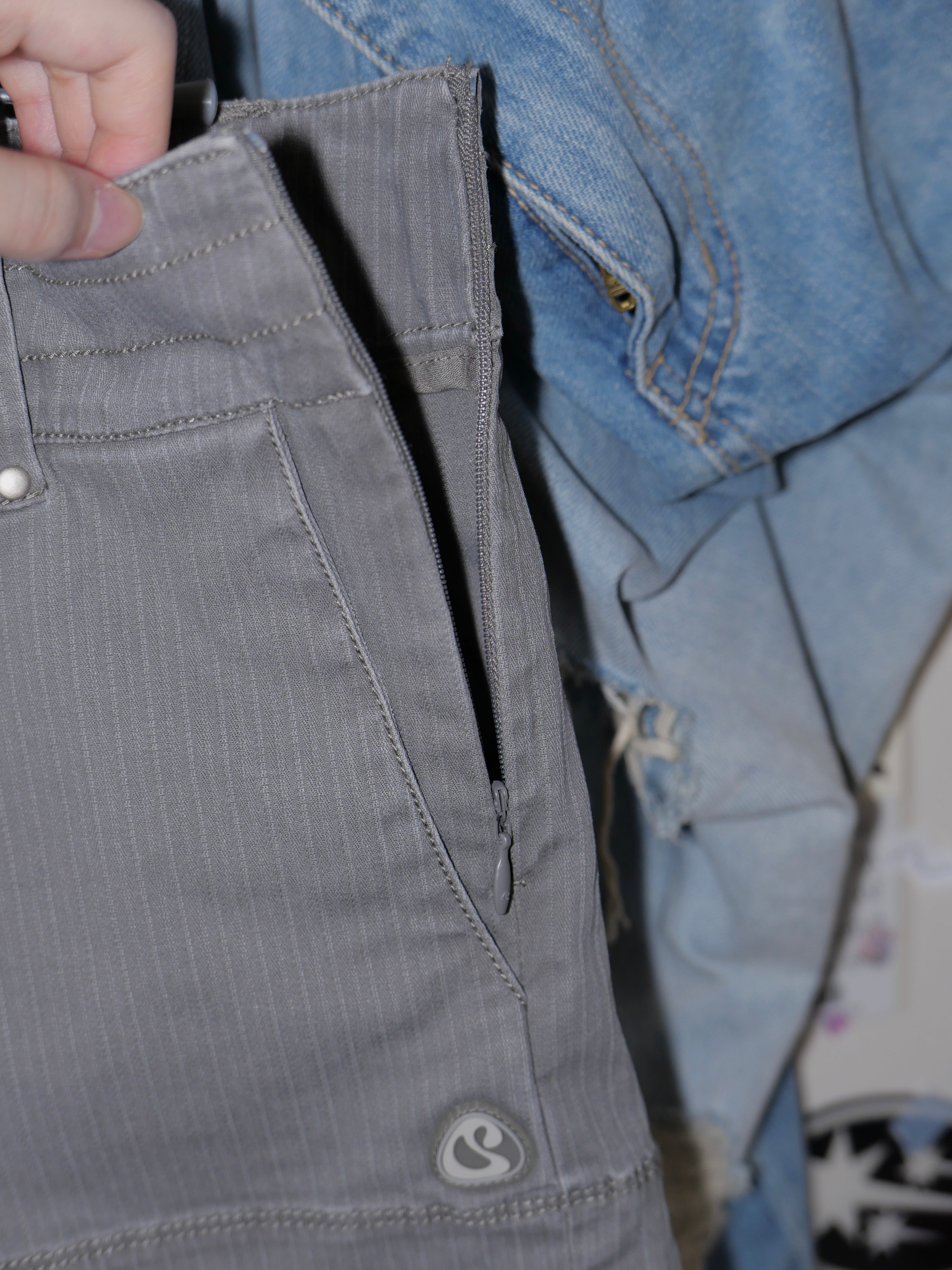 [ 現貨 ] Stud Shorts Cocoa