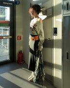 [ 現貨 ] Sculptor Off-Shoulder Cropped Sweatshirt