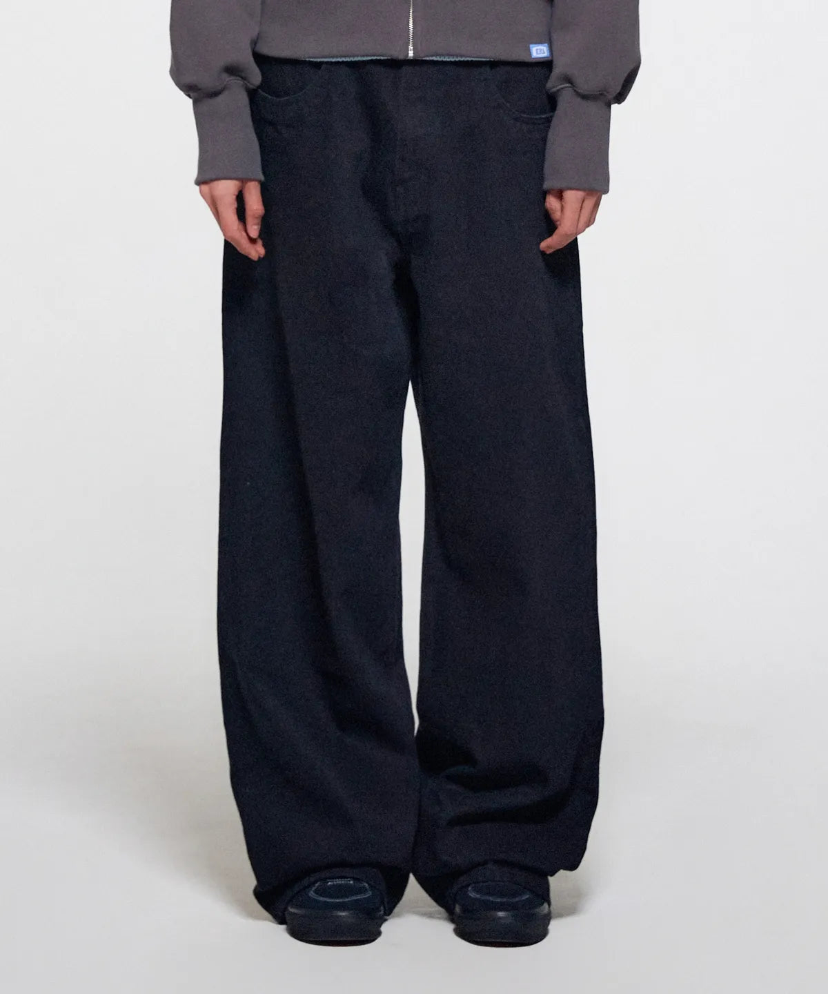 [ Pre-order ] Men Era Wide Fit Denim Pants